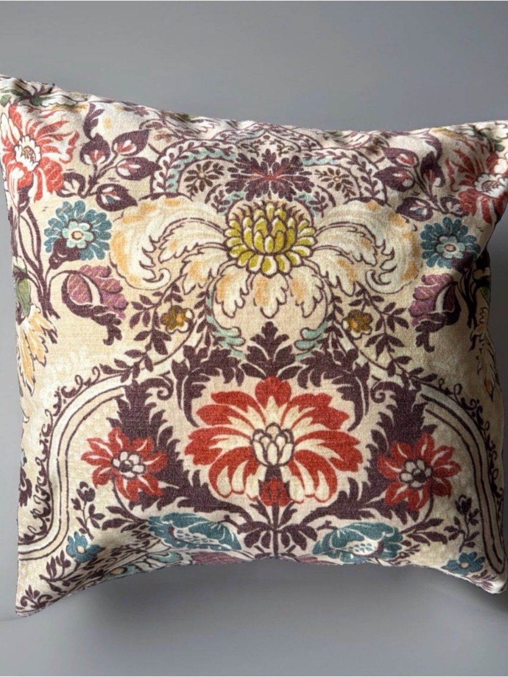 Pottery barn Joules Cream Floral Damask Velvet Accent Pillow Cover